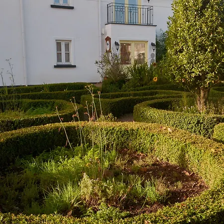 Ballyknocken House And Cookery School 4*