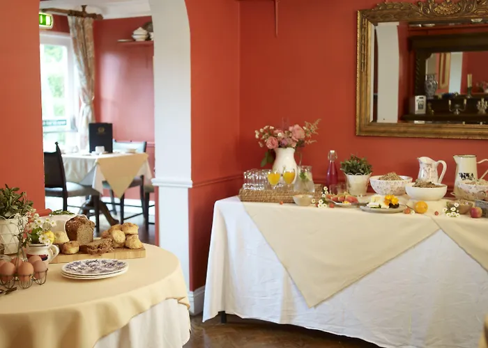 Ballyknocken House And Cookery School Hotel